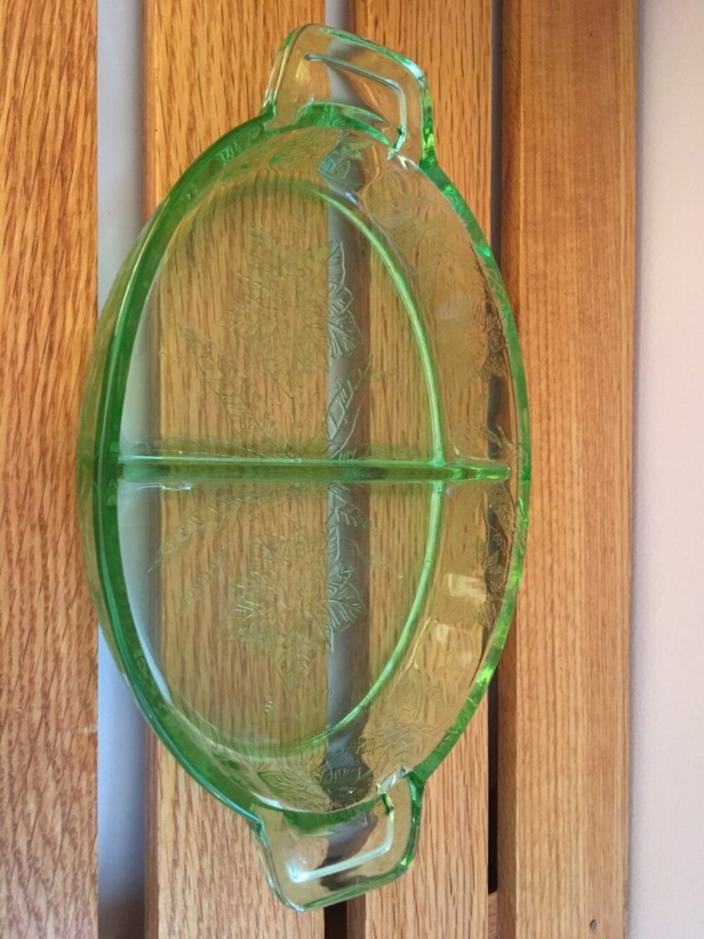 Vintage Jeanette Poinsettia Green Depression Glass Divided Relish Dish